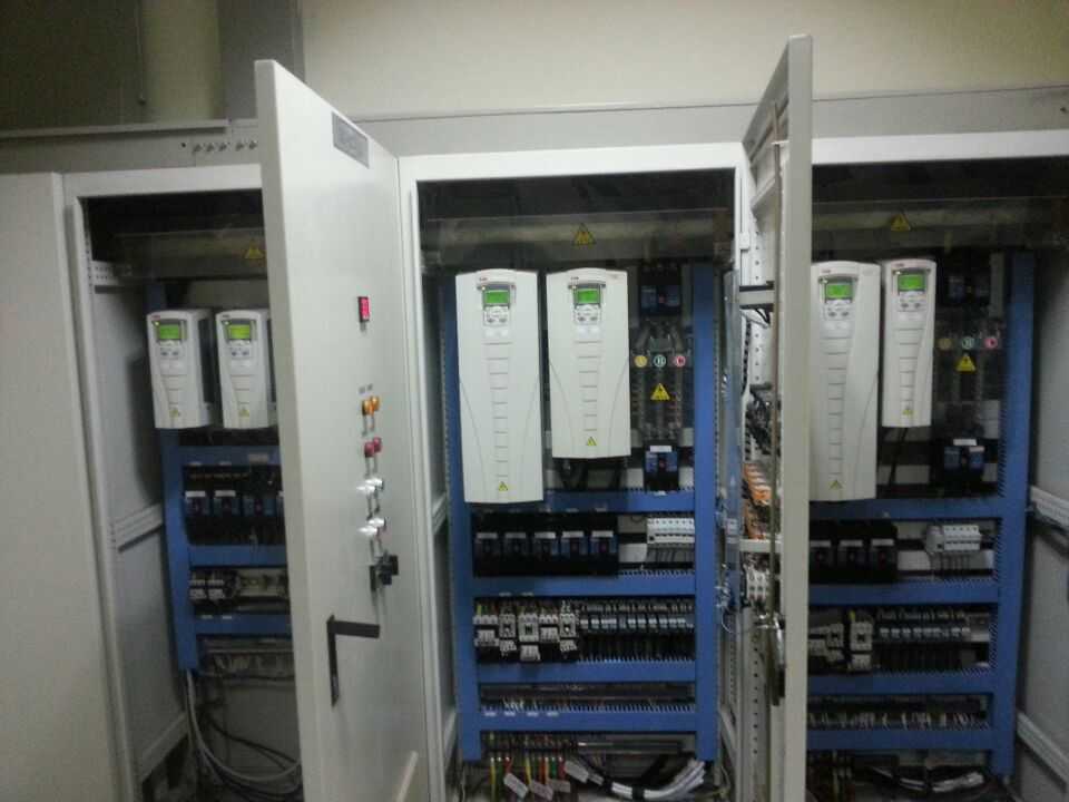 2-21120315144A51.jpg 2-21120315144A51.jpg