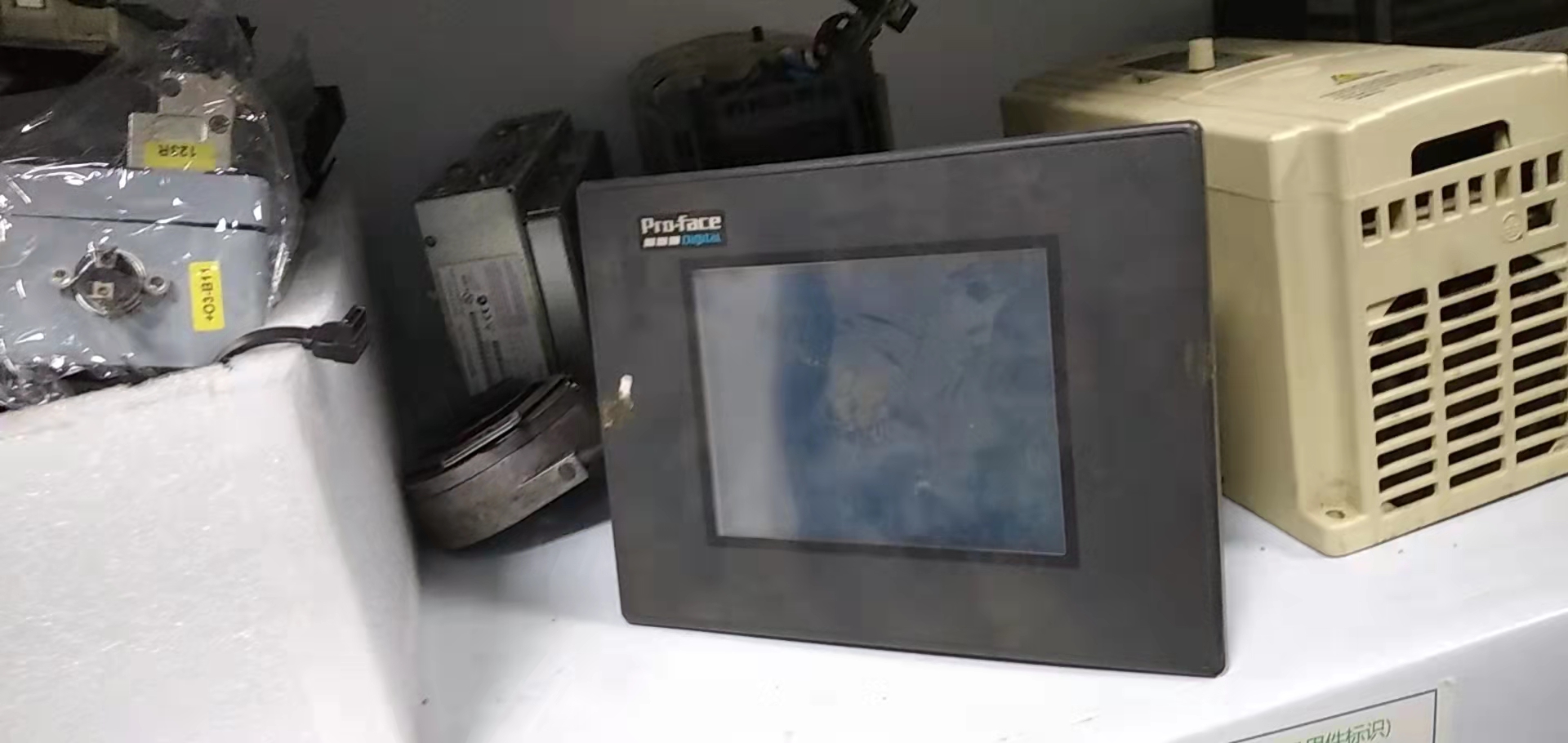 施耐德伺服驅(qū)動器常見故障分析及解決方案